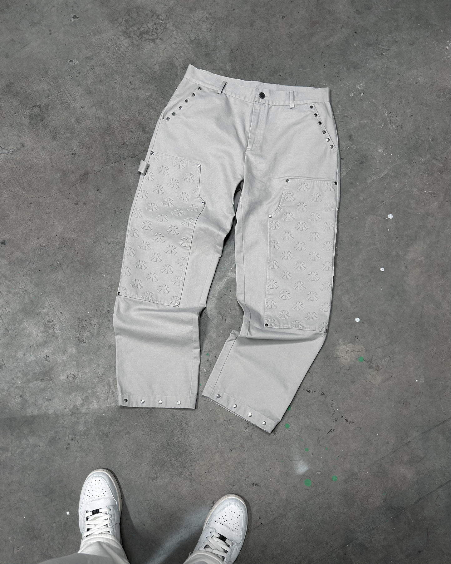 ICON STONE GREY JEANS