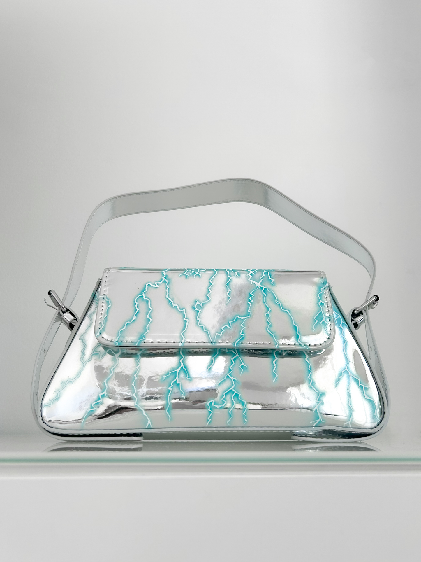 LIGHTNING BAG