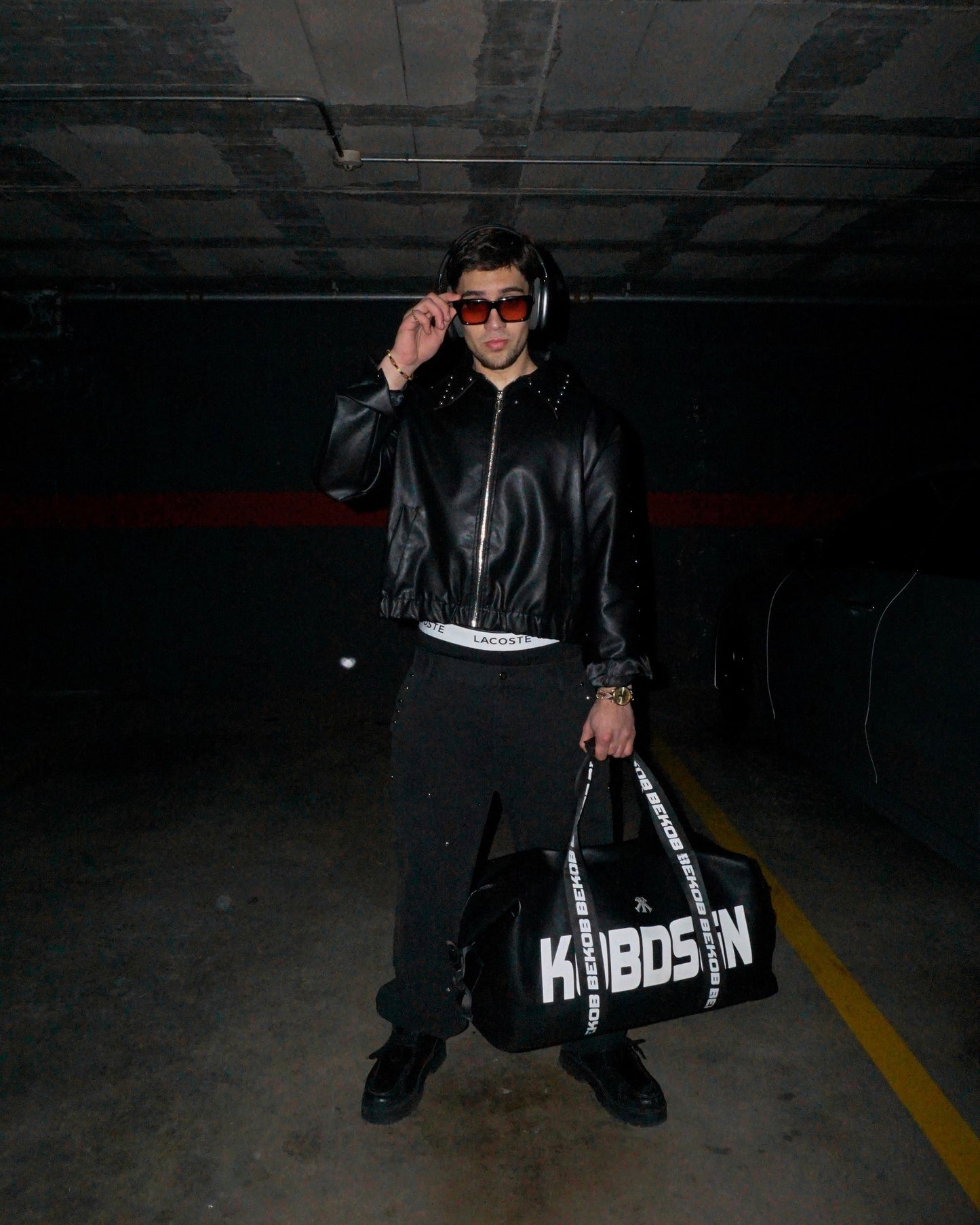 ICON DARK JEANS