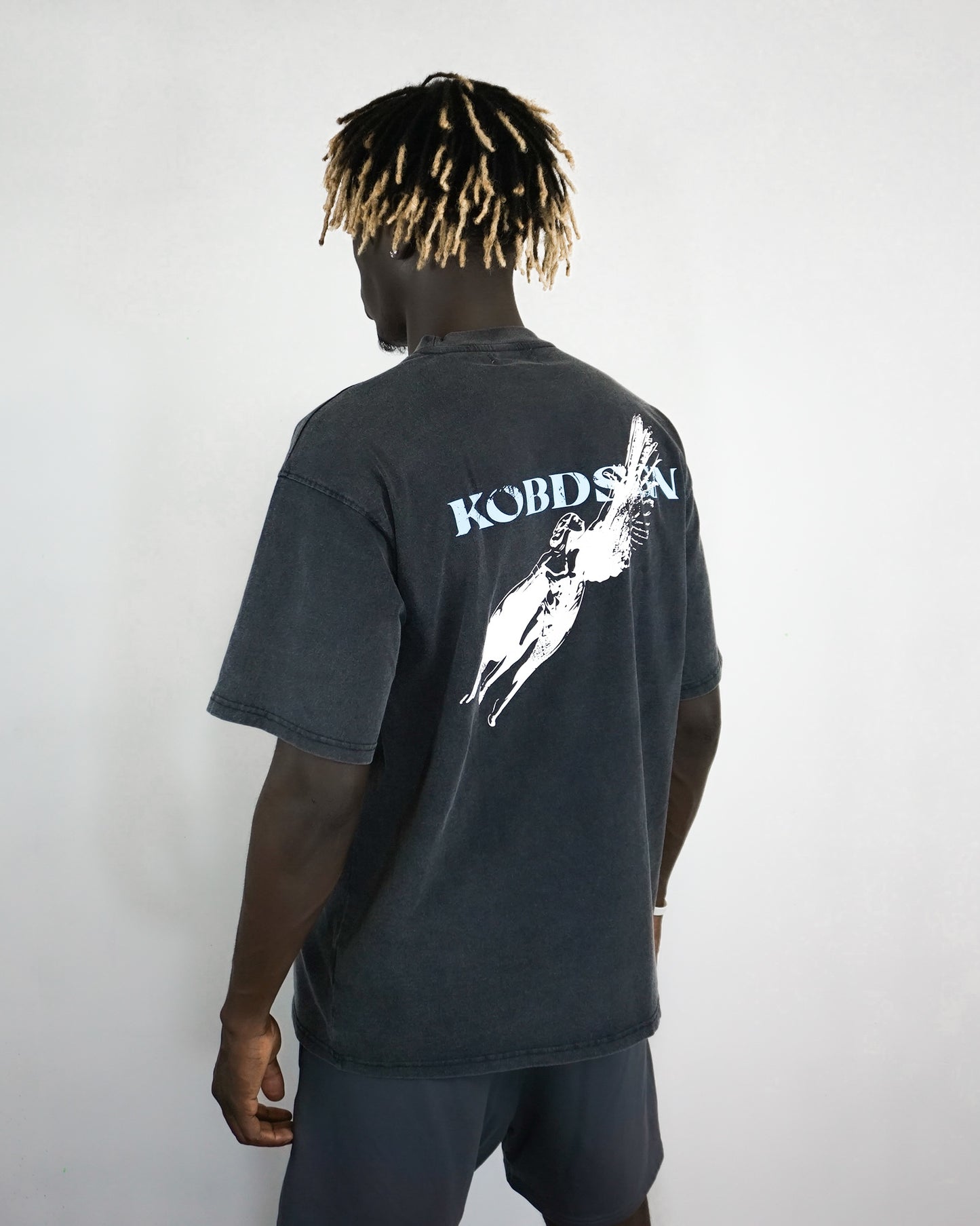 WASHED BLACK TEE