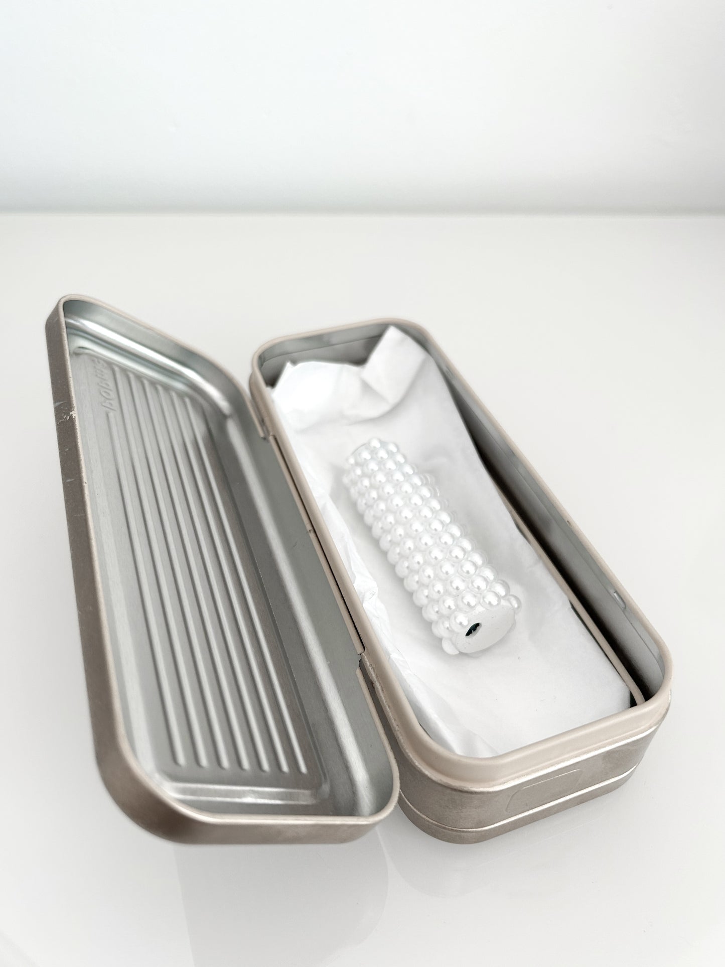 PEARL CLIPPER CASE