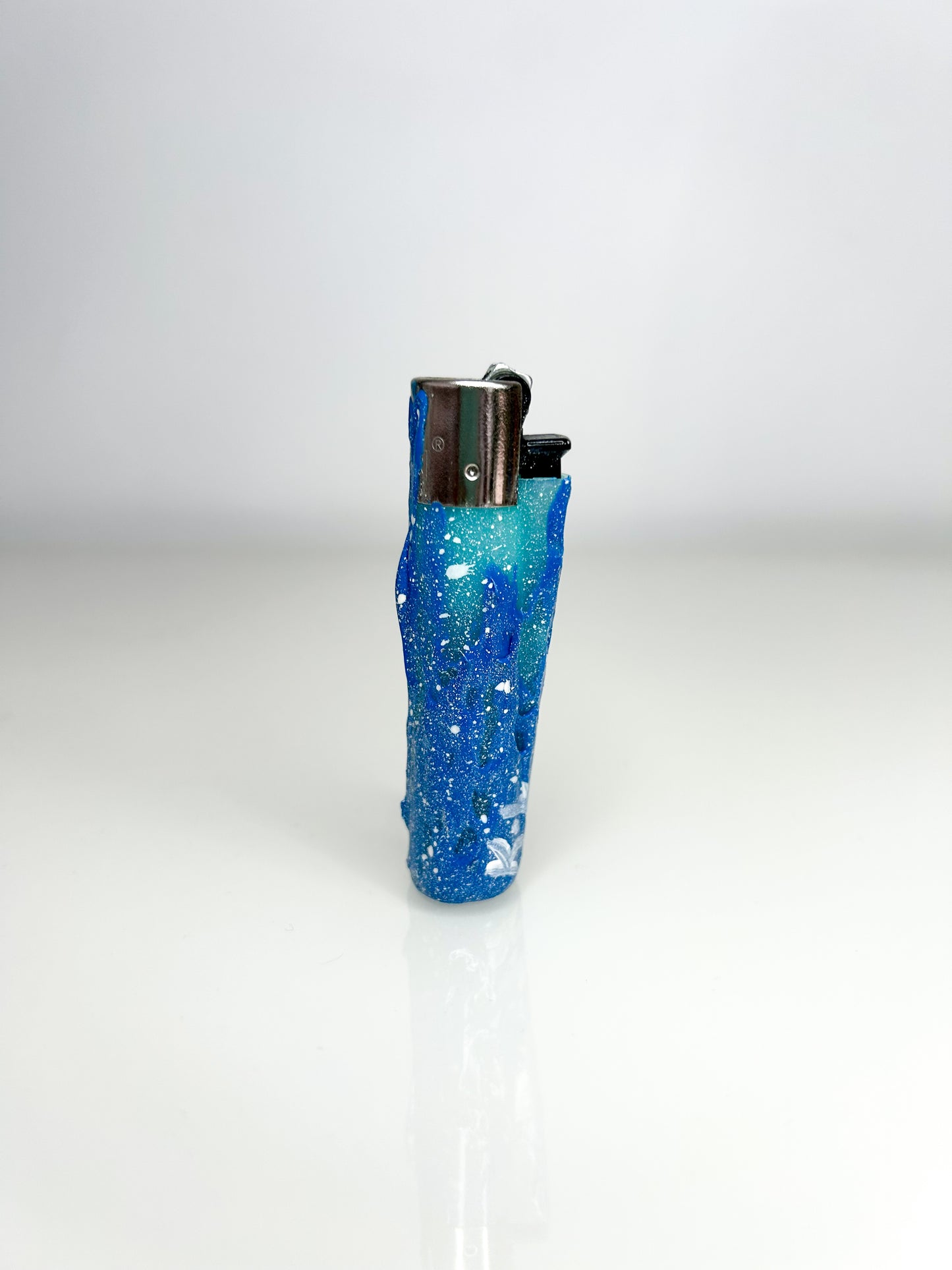 FROZEN LIGHTER