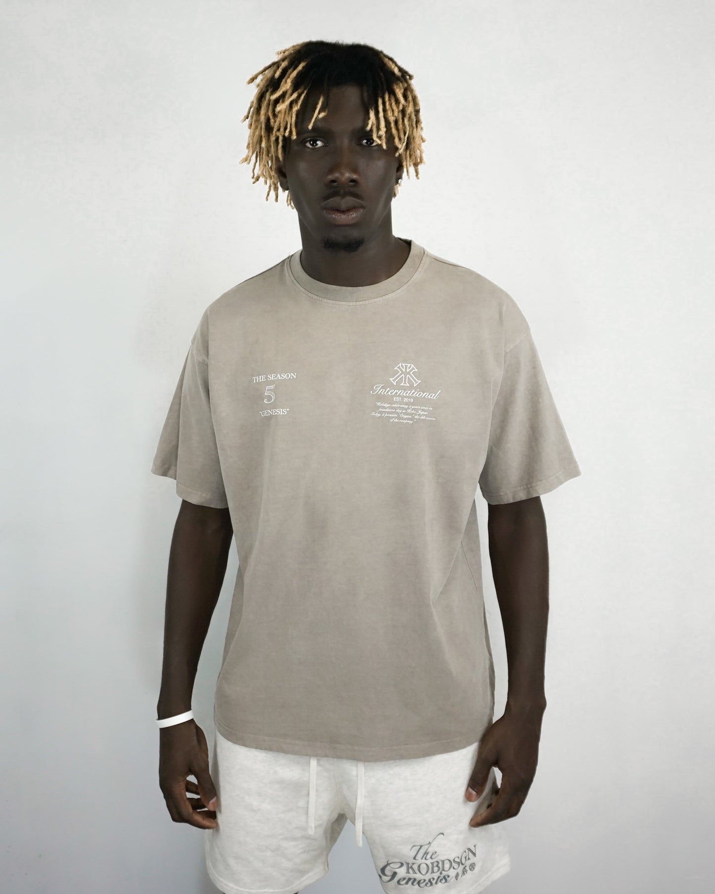 WASHED KHAKI TEE