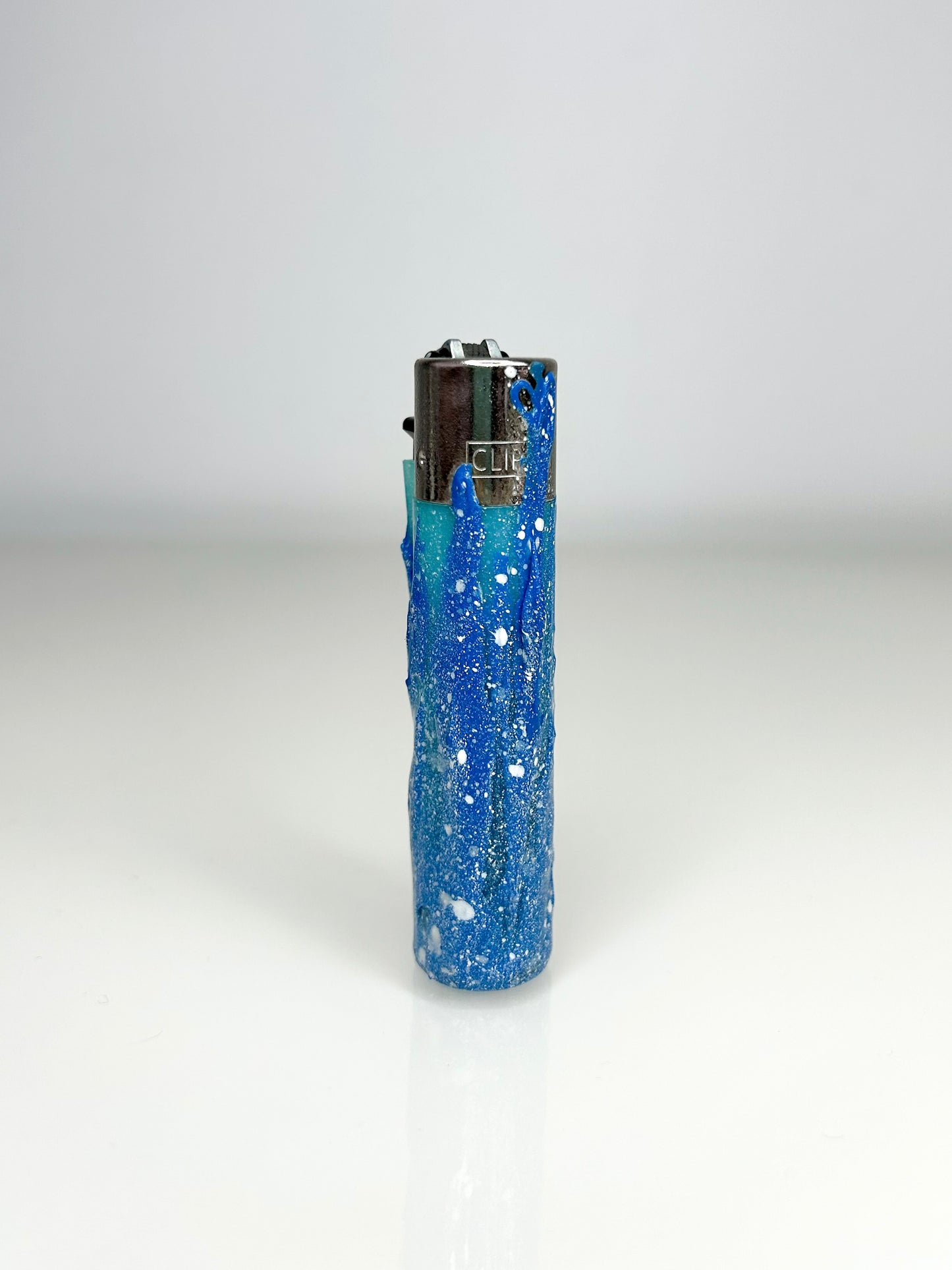 FROZEN LIGHTER