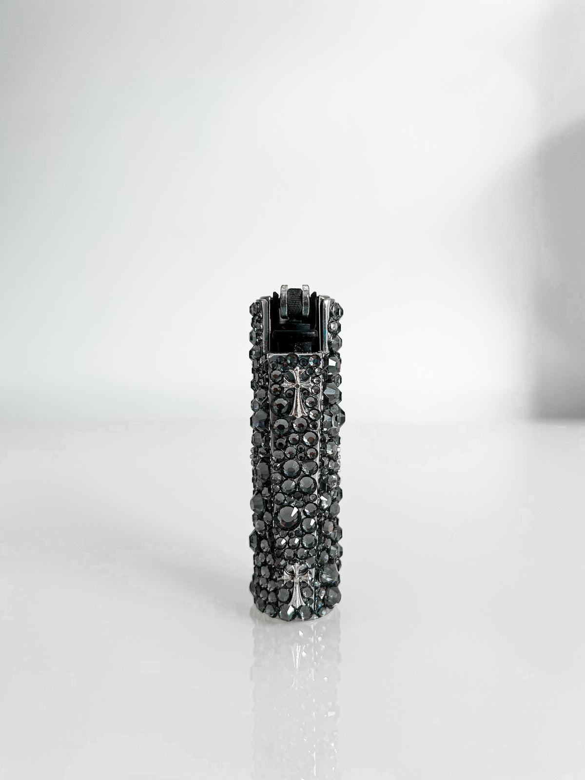 BEDAZZLED CHROME CLIPPER CASE
