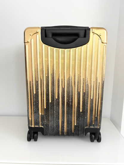 GOLDEN DRIPPY SUITCASE